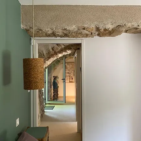 Дом отдыха Mas Cevenol Entier Avec Jardin Et Piscine